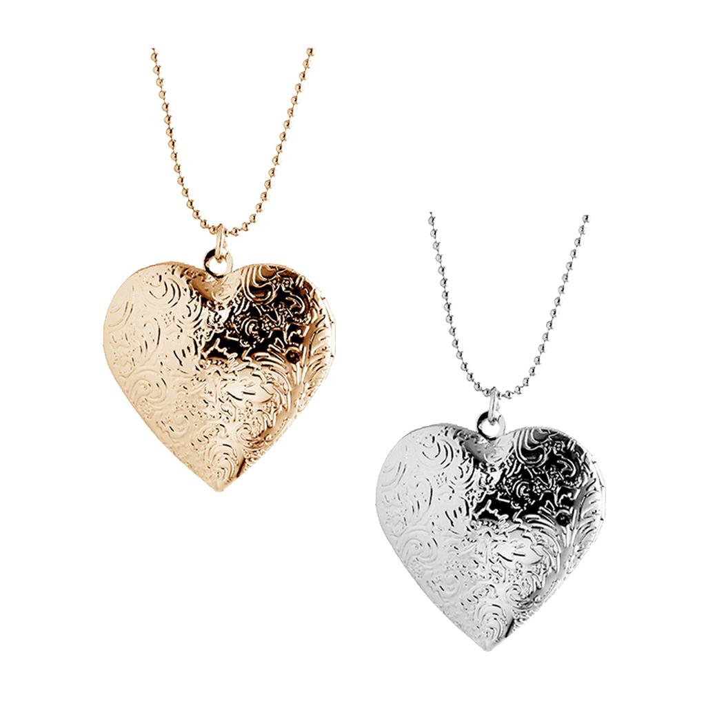 Heart Locket Necklace Photo - قلادة عصرية على شكل قلب من