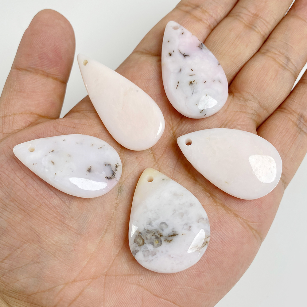 دلاية حجرية كبيرة على شكل قطرة - مراجعة Crystal Pendant Necklace Natural Stone وسعره