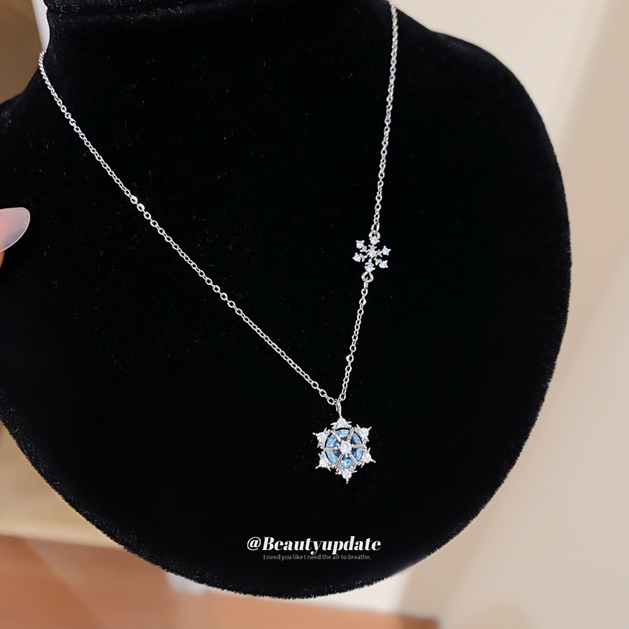 قلادة بتصميم ندفة ثلج بلورية م - مراجعة Layered Pendant Necklace Aesthetic وسعره