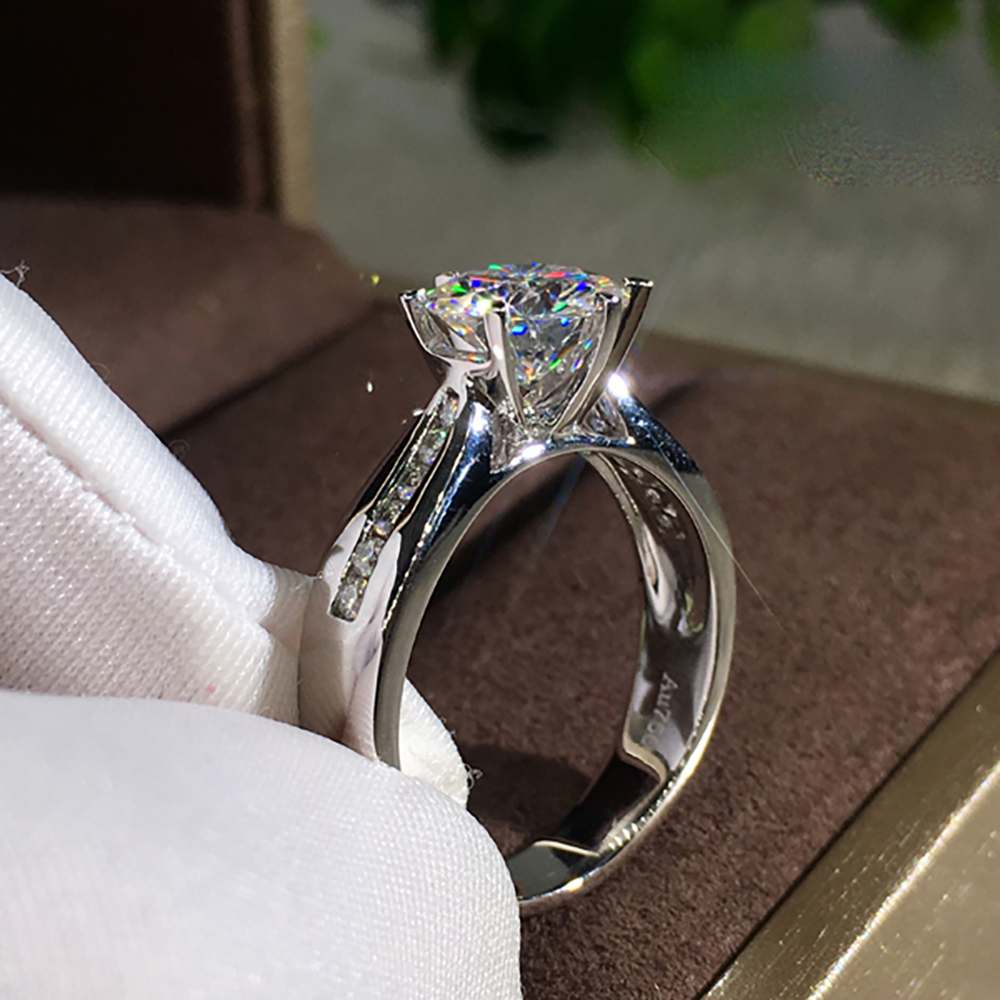 مخصص الصلبة 14K Au585 الذهب ال - مراجعة Moissanite Engagement Ring 1 Carat وسعره