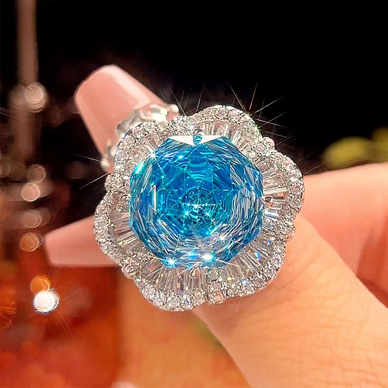 مجوهرات نسائية عصرية: أقراط عل - مراجعة Earrings وسعره