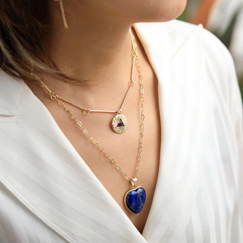 قلائد متعددة الطبقات، قلادة عل - مراجعة Layered Pendant Necklace Aesthetic وسعره