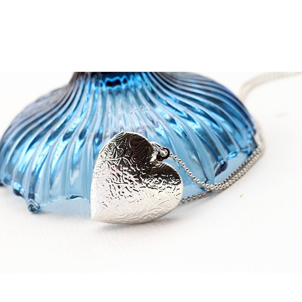قلادة عصرية على شكل قلب من سبا - مراجعة Heart Locket Necklace Photo وسعره