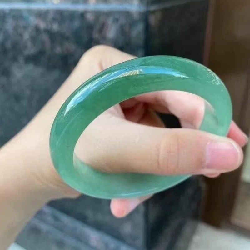 سوار اليشم الأنيق ذو ملمس شمعي - مراجعة Bracelets وسعره